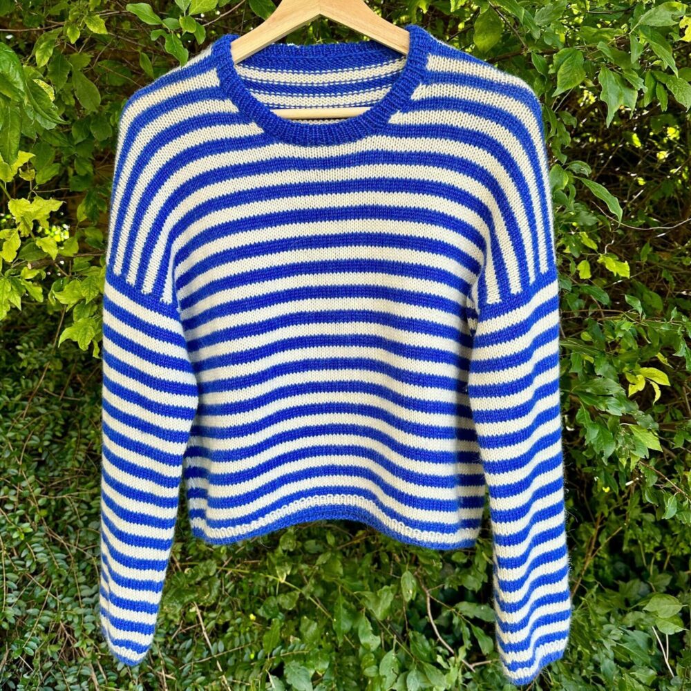 Olga sweater strikket i garnalternativ til Peer Gyynt