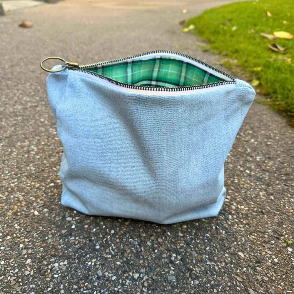 Medium Projekttaske - Lys Blå Denim - Surf