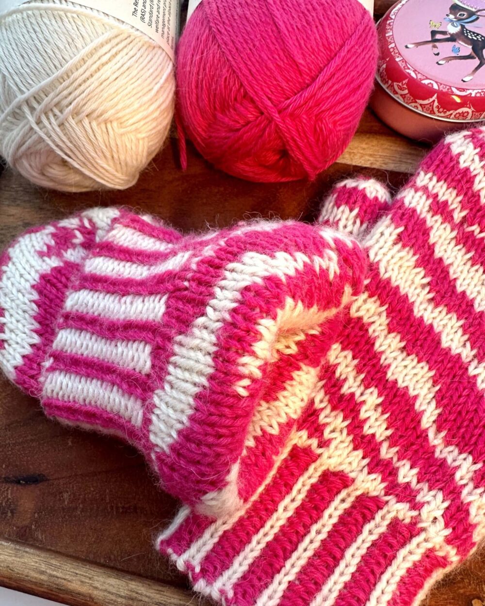 Garn til Zebra Mittens af Popknit - Image 4