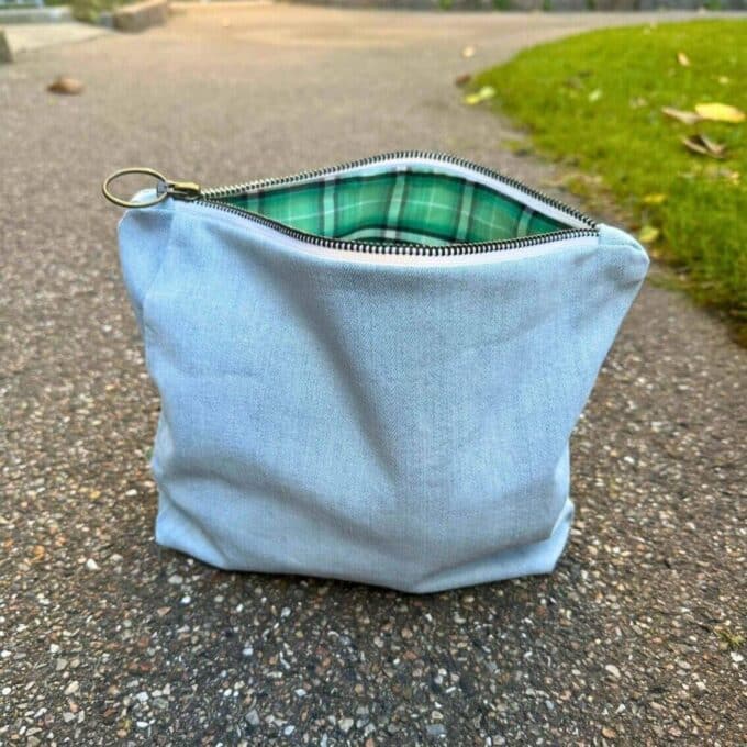 Medium Projekttaske - Lys Blå Denim - Surf