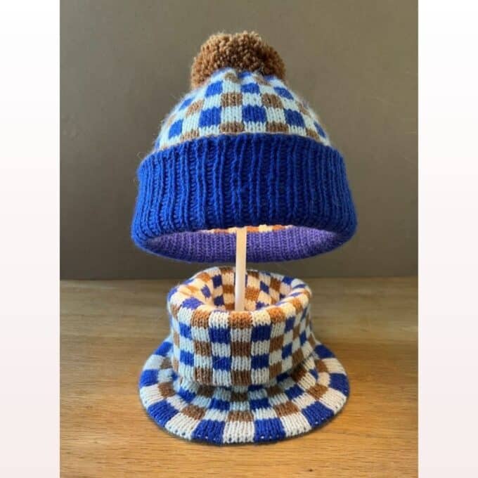 Square Neck Square Beanie Change