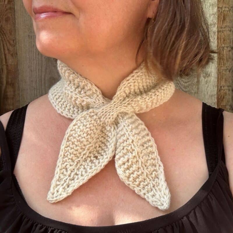 mellemvej mini strikket halsfisk