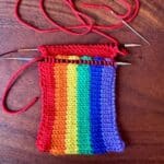 strikket prideflag